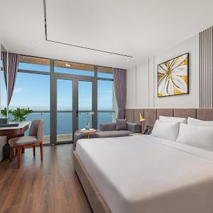 Premier Double Room Balcony Sea View